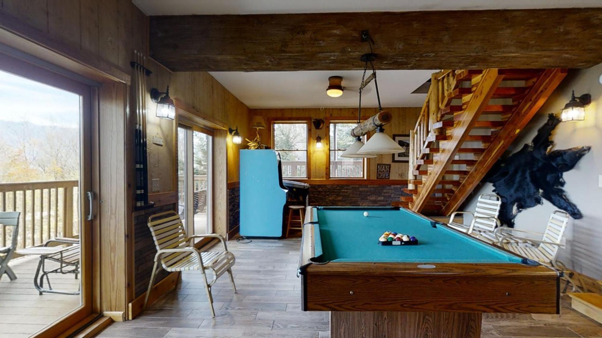 Bear Cave Villa Gatlinburg Exterior photo