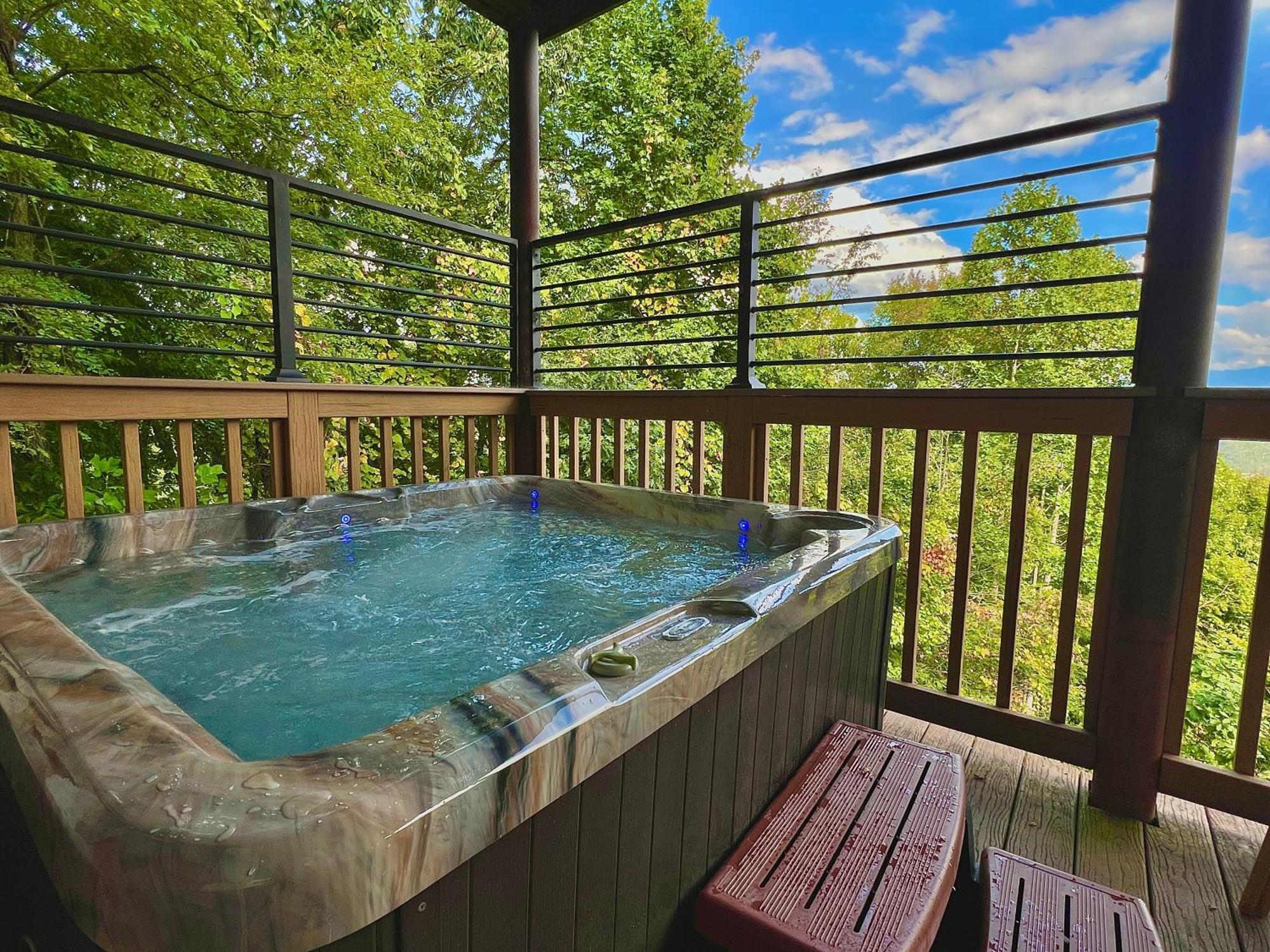 Bear Cave Villa Gatlinburg Exterior photo